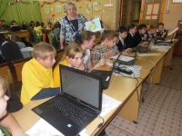 reg-school.ru/tula/yasnogorsk/mkou_dod_ddt/nashi-meropriyatiya/20141030_Komp_mir_08.jpg