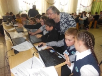 reg-school.ru/tula/yasnogorsk/mkou_dod_ddt/nashi-meropriyatiya/20141030_Komp_mir_07.jpg