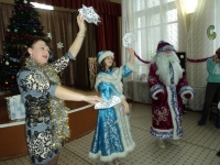 reg-school.ru/tula/yasnogorsk/mkou_dod_ddt/news/20141230_Volsh_shar_deda_moroza_03.jpg